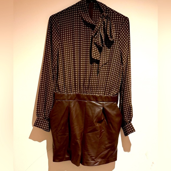 Express faux leather jumpsuit - Picture 1 of 3